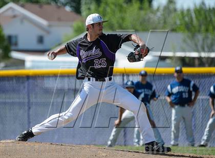 Thumbnail 3 in Riverton vs. Copper Hills (Utah 5A 1st round) photogallery.