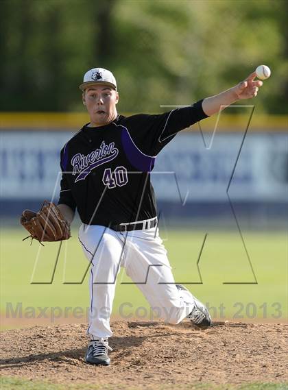 Thumbnail 2 in Riverton vs. Copper Hills (Utah 5A 1st round) photogallery.