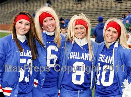 Thumbnail 3 in Christian County vs. Highlands (KHSAA Class 5A Commonwealth Gridiron Bowl) 	  photogallery.