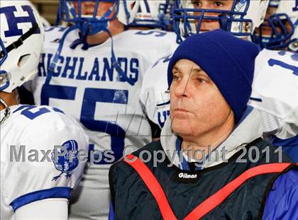 Thumbnail 2 in Christian County vs. Highlands (KHSAA Class 5A Commonwealth Gridiron Bowl) 	  photogallery.