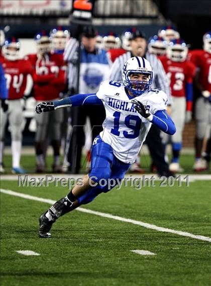 Thumbnail 1 in Christian County vs. Highlands (KHSAA Class 5A Commonwealth Gridiron Bowl) 	  photogallery.