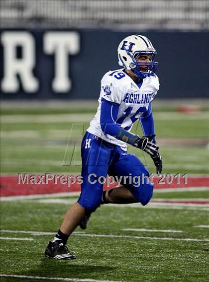 Thumbnail 2 in Christian County vs. Highlands (KHSAA Class 5A Commonwealth Gridiron Bowl) 	  photogallery.