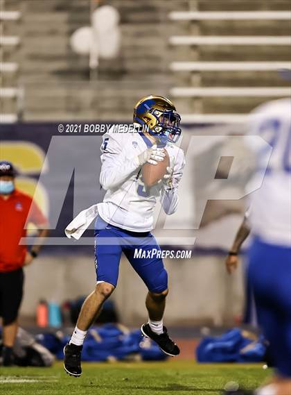 Thumbnail 1 in Clovis @ Buchanan photogallery.