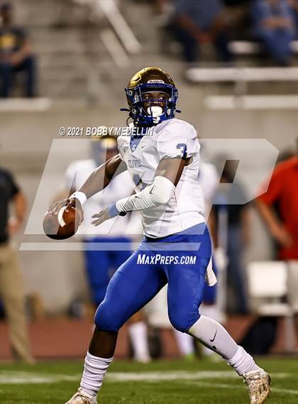 Thumbnail 1 in Clovis @ Buchanan photogallery.