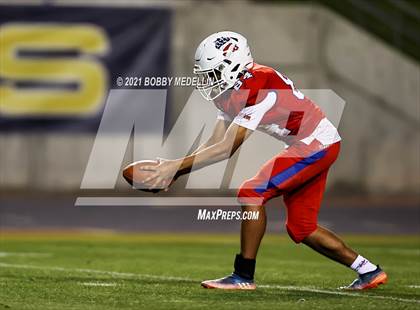 Thumbnail 1 in Clovis @ Buchanan photogallery.