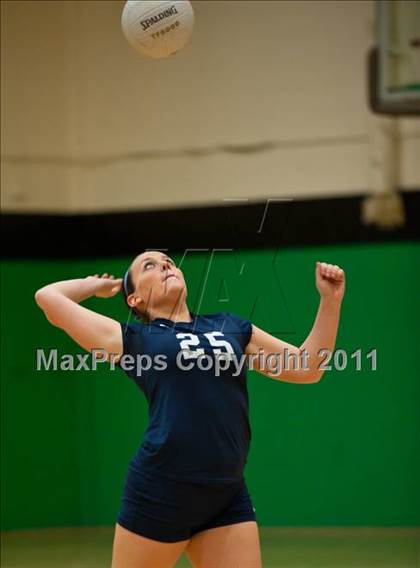 Thumbnail 3 in Rocky Hill vs. Barlow (CIAC Class M Final) photogallery.