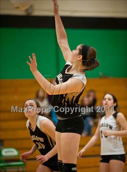 Thumbnail 3 in Rocky Hill vs. Barlow (CIAC Class M Final) photogallery.