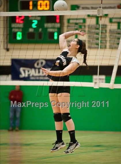 Thumbnail 1 in Rocky Hill vs. Barlow (CIAC Class M Final) photogallery.