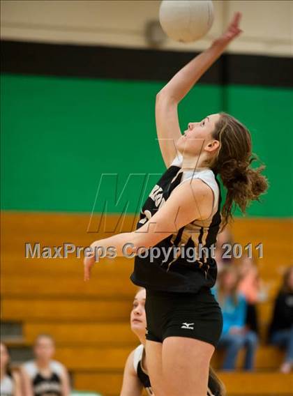 Thumbnail 3 in Rocky Hill vs. Barlow (CIAC Class M Final) photogallery.