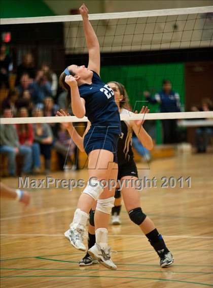 Thumbnail 3 in Rocky Hill vs. Barlow (CIAC Class M Final) photogallery.