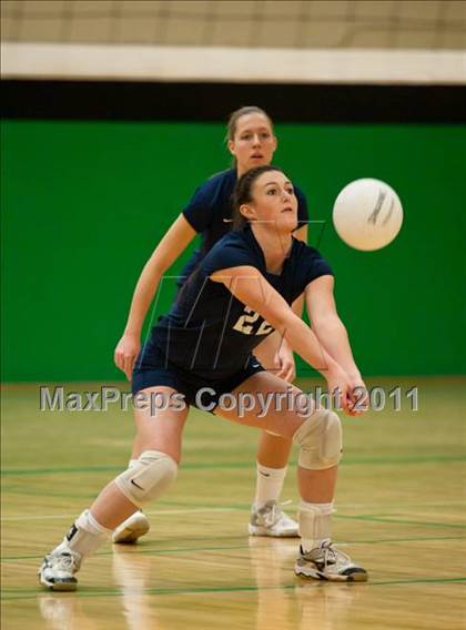 Thumbnail 2 in Rocky Hill vs. Barlow (CIAC Class M Final) photogallery.