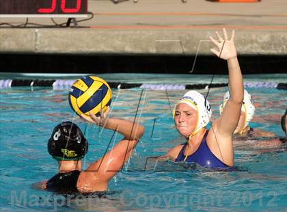 Thumbnail 3 in Rio Americano vs Newberg (Western States Tournament) photogallery.