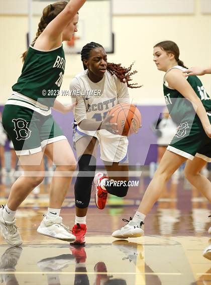 Thumbnail 3 in Bishop Brossart vs Scott (37th District Championship) photogallery.