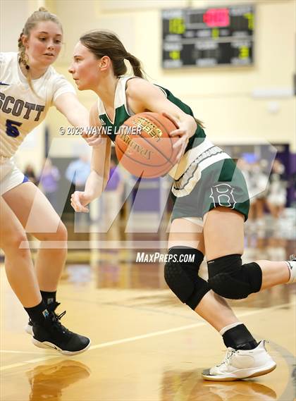 Thumbnail 2 in Bishop Brossart vs Scott (37th District Championship) photogallery.