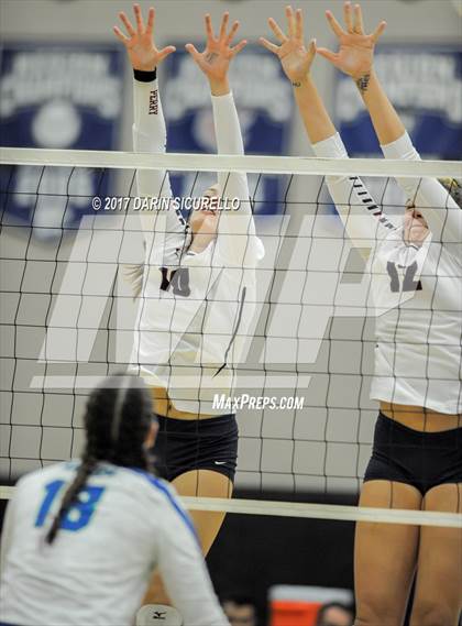 Thumbnail 1 in Xavier College Prep vs. Perry (AIA 6A Semifinal) photogallery.