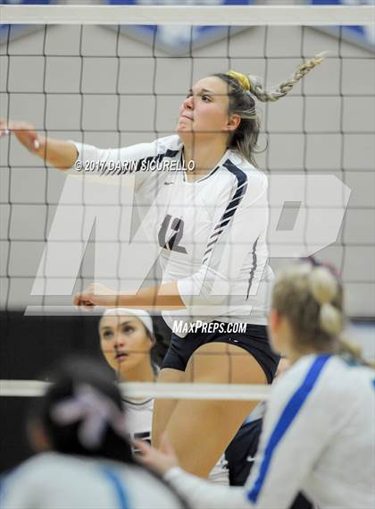 Thumbnail 3 in Xavier College Prep vs. Perry (AIA 6A Semifinal) photogallery.