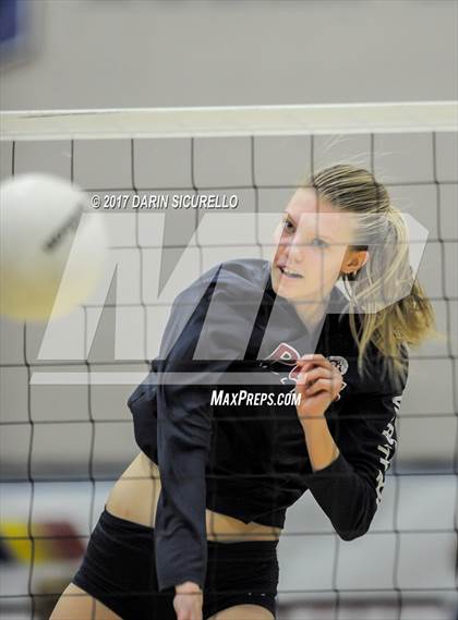 Thumbnail 2 in Xavier College Prep vs. Perry (AIA 6A Semifinal) photogallery.