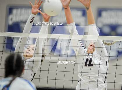 Thumbnail 3 in Xavier College Prep vs. Perry (AIA 6A Semifinal) photogallery.