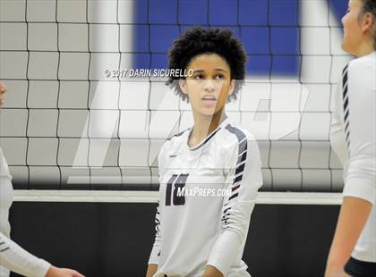 Thumbnail 3 in Xavier College Prep vs. Perry (AIA 6A Semifinal) photogallery.