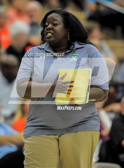 Thumbnail 1 in Xavier College Prep vs. Perry (AIA 6A Semifinal) photogallery.