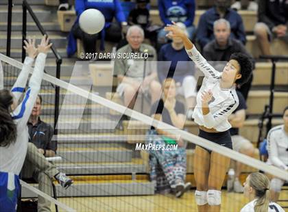 Thumbnail 2 in Xavier College Prep vs. Perry (AIA 6A Semifinal) photogallery.
