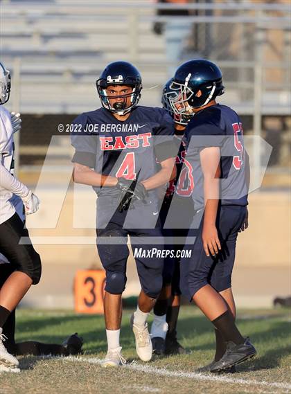 Thumbnail 3 in Tehachapi @ East Bakersfield photogallery.