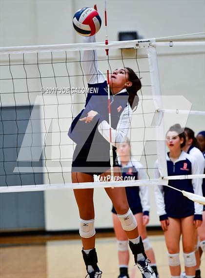 Thumbnail 2 in Clemens vs Brandeis (6A Region 4 Bi-District) photogallery.