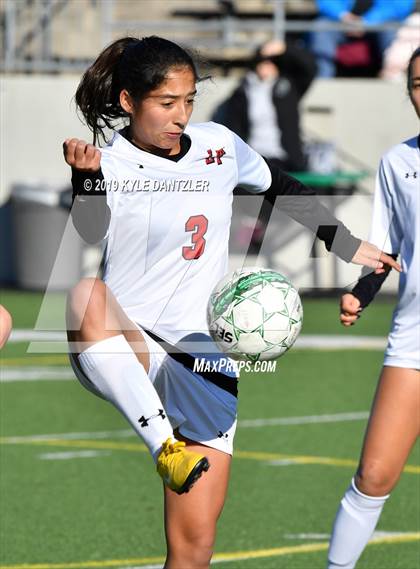 Thumbnail 2 in Lake Travis @ Carroll (National Elite Prep Showcase) photogallery.