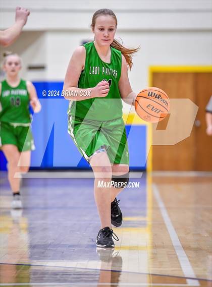 Thumbnail 1 in Harrison vs Yellville-Summit (Mountain Home Jr Invitational) photogallery.
