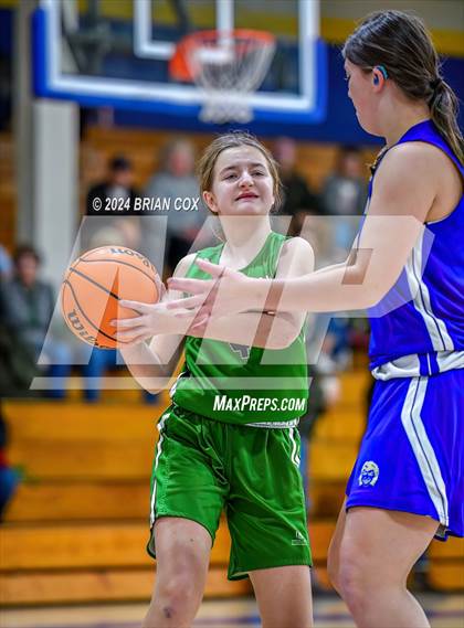 Thumbnail 1 in Harrison vs Yellville-Summit (Mountain Home Jr Invitational) photogallery.