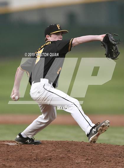 Thumbnail 3 in Mater Dei @ Foothill (Newport Elks Tournament) photogallery.