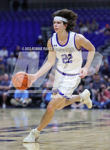 Thumbnail 1 in Lipan vs. New Home (UIL 2A Basketball State Semifinal) photogallery.
