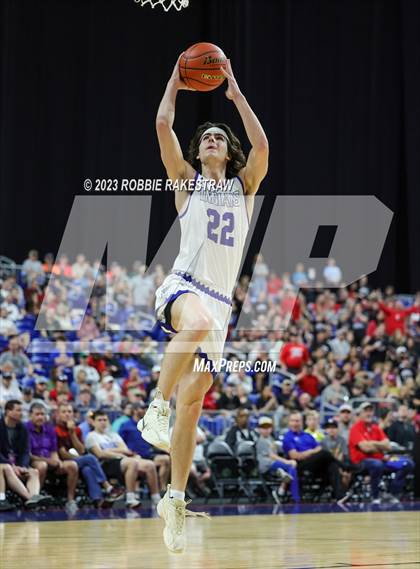 Thumbnail 1 in Lipan vs. New Home (UIL 2A Basketball State Semifinal) photogallery.