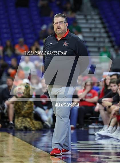 Thumbnail 3 in Lipan vs. New Home (UIL 2A Basketball State Semifinal) photogallery.