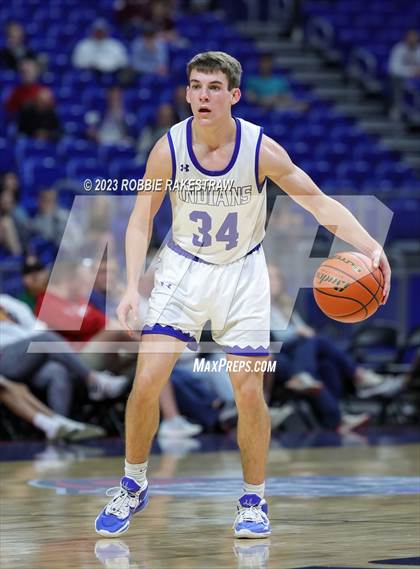 Thumbnail 2 in Lipan vs. New Home (UIL 2A Basketball State Semifinal) photogallery.