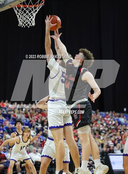 Thumbnail 3 in Lipan vs. New Home (UIL 2A Basketball State Semifinal) photogallery.