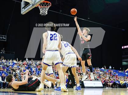 Thumbnail 2 in Lipan vs. New Home (UIL 2A Basketball State Semifinal) photogallery.