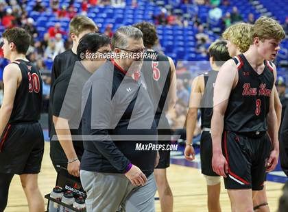 Thumbnail 1 in Lipan vs. New Home (UIL 2A Basketball State Semifinal) photogallery.