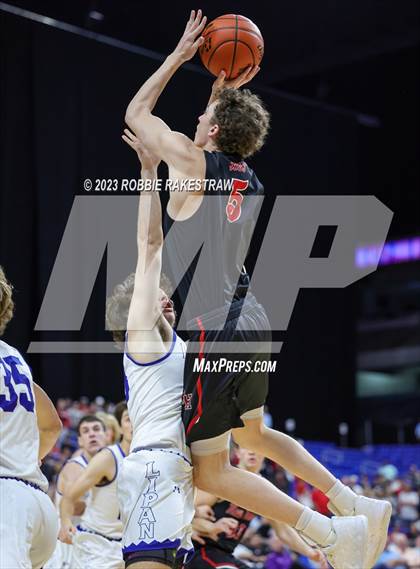 Thumbnail 3 in Lipan vs. New Home (UIL 2A Basketball State Semifinal) photogallery.
