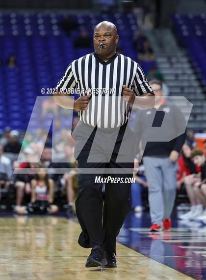 Thumbnail 2 in Lipan vs. New Home (UIL 2A Basketball State Semifinal) photogallery.