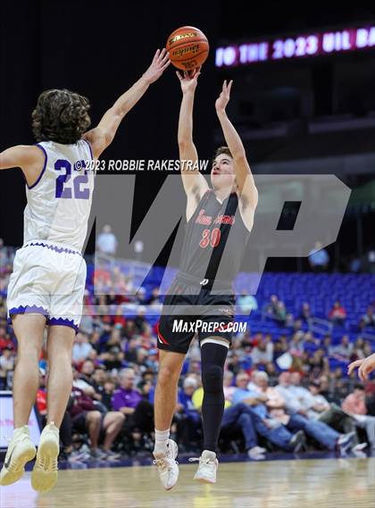 Thumbnail 1 in Lipan vs. New Home (UIL 2A Basketball State Semifinal) photogallery.