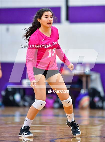 Thumbnail 3 in Yerington vs. White Pine (NIAA 2A Northern Final) photogallery.