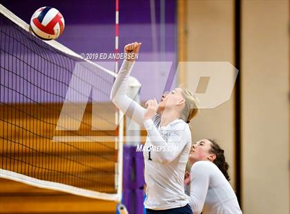Thumbnail 2 in Yerington vs. White Pine (NIAA 2A Northern Final) photogallery.