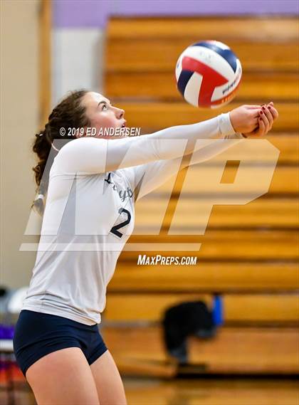 Thumbnail 3 in Yerington vs. White Pine (NIAA 2A Northern Final) photogallery.