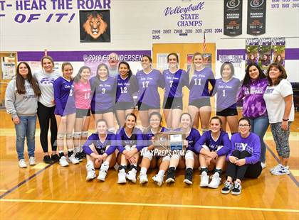 Thumbnail 1 in Yerington vs. White Pine (NIAA 2A Northern Final) photogallery.