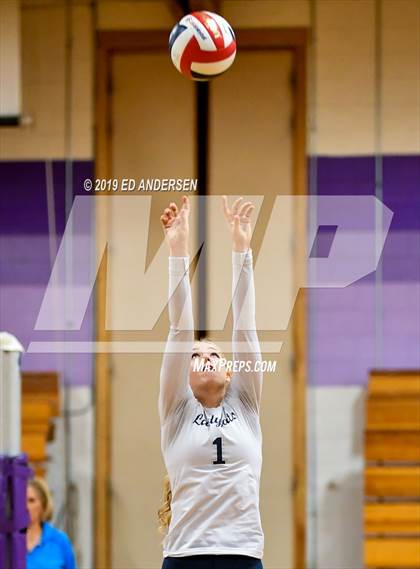 Thumbnail 3 in Yerington vs. White Pine (NIAA 2A Northern Final) photogallery.