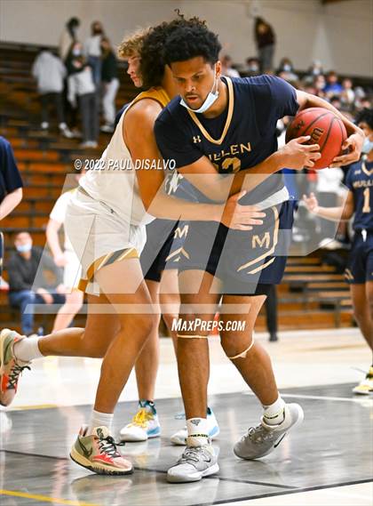 Thumbnail 1 in Mullen @ Arapahoe photogallery.