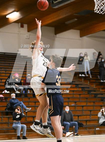 Thumbnail 2 in Mullen @ Arapahoe photogallery.