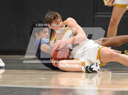 Thumbnail 2 in Mullen @ Arapahoe photogallery.
