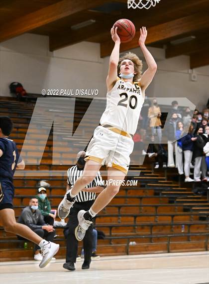 Thumbnail 3 in Mullen @ Arapahoe photogallery.